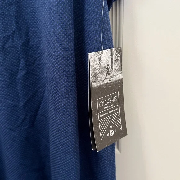 Oiselle Flyout Racerback Tank size 10 deep blue - Picture 3 of 5